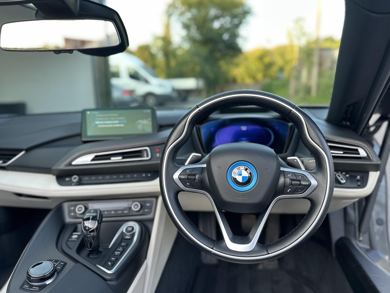 BMW i8 1.5 11.6kWh Roadster 2dr Petrol Plug-in Hybrid Auto 4WD Euro 6 (s/s) (374 ps)