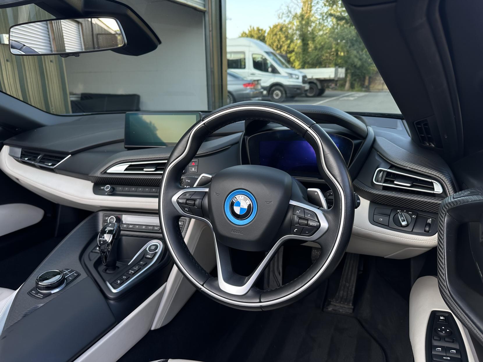 BMW i8 1.5 11.6kWh Roadster 2dr Petrol Plug-in Hybrid Auto 4WD Euro 6 (s/s) (374 ps)