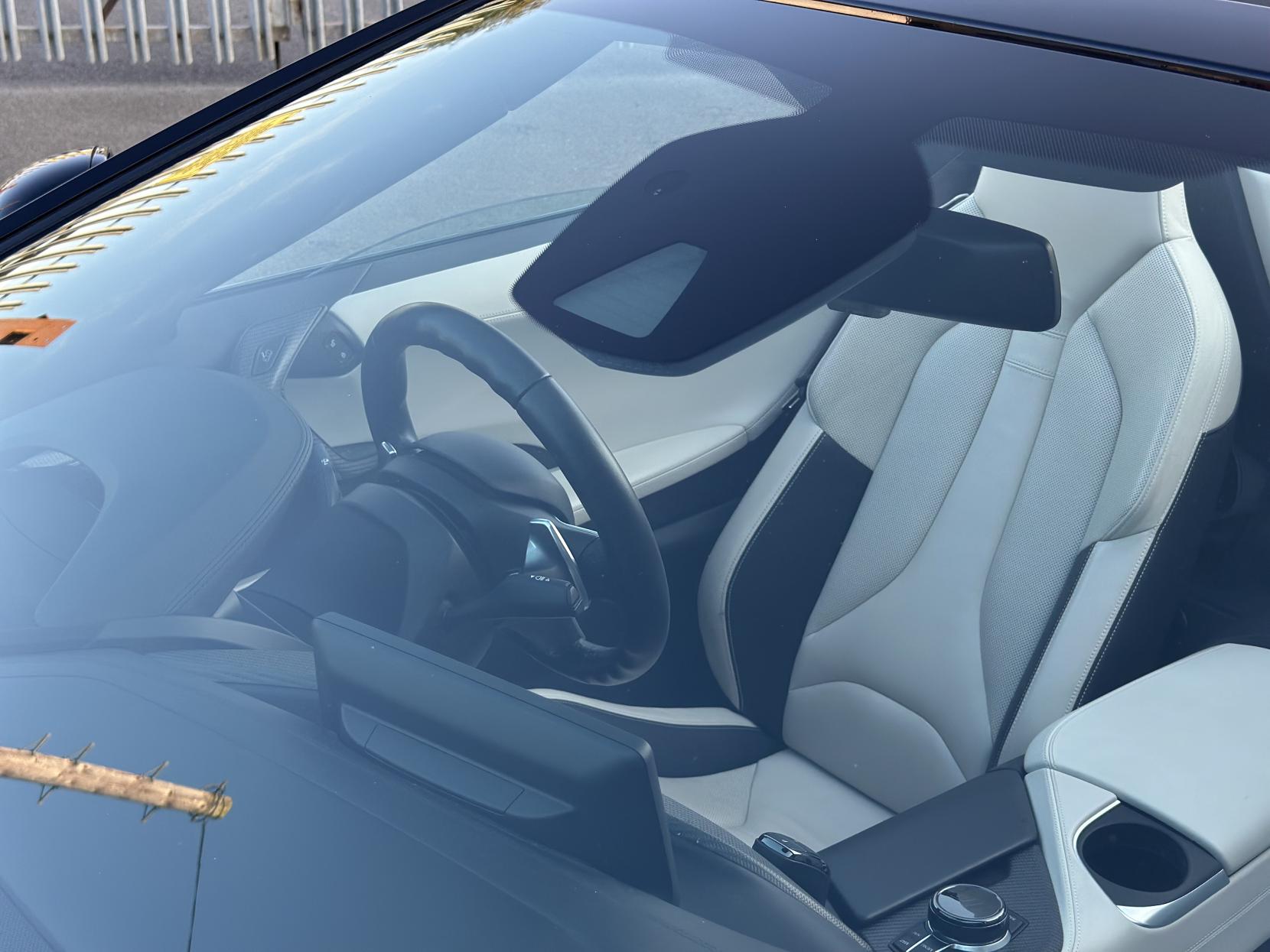BMW i8 1.5 11.6kWh Roadster 2dr Petrol Plug-in Hybrid Auto 4WD Euro 6 (s/s) (374 ps)