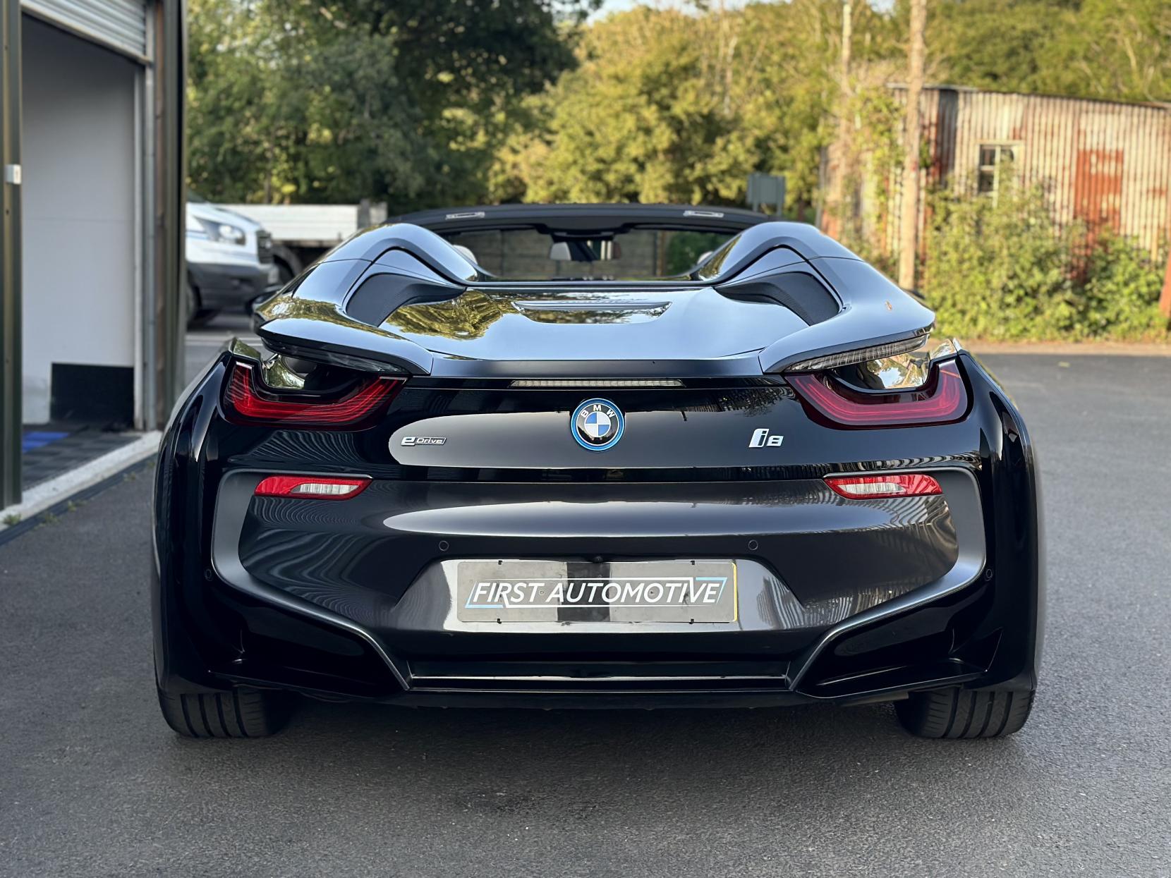 BMW i8 1.5 11.6kWh Roadster 2dr Petrol Plug-in Hybrid Auto 4WD Euro 6 (s/s) (374 ps)