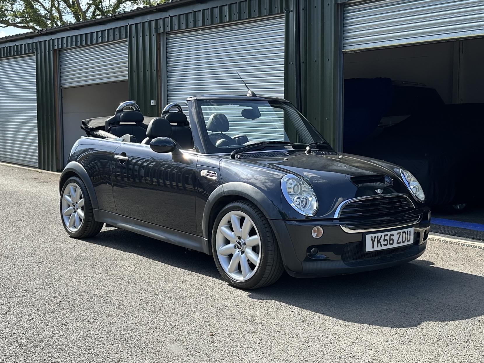 MINI Convertible 1.6 Cooper S Convertible 2dr Petrol Manual Euro 4 (163 bhp)