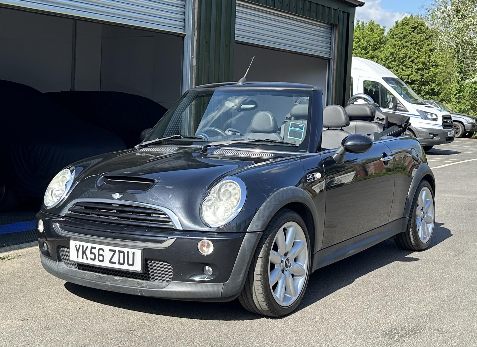 MINI Convertible 1.6 Cooper S Convertible 2dr Petrol Manual Euro 4 (163 bhp)