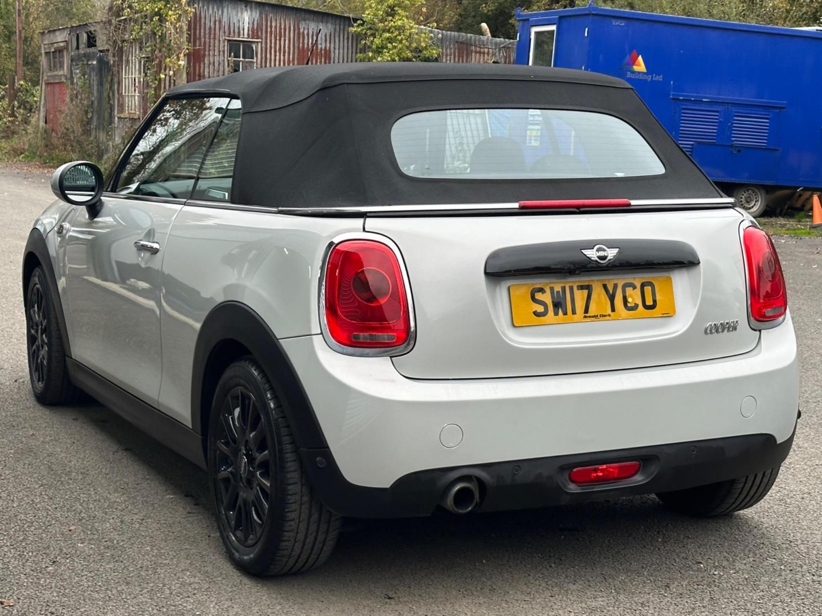 MINI Convertible 1.5 Cooper Auto Euro 6 (s/s) 2dr