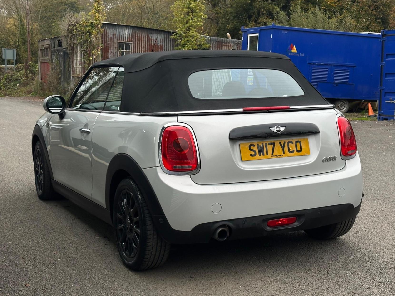 MINI Convertible 1.5 Cooper Auto Euro 6 (s/s) 2dr