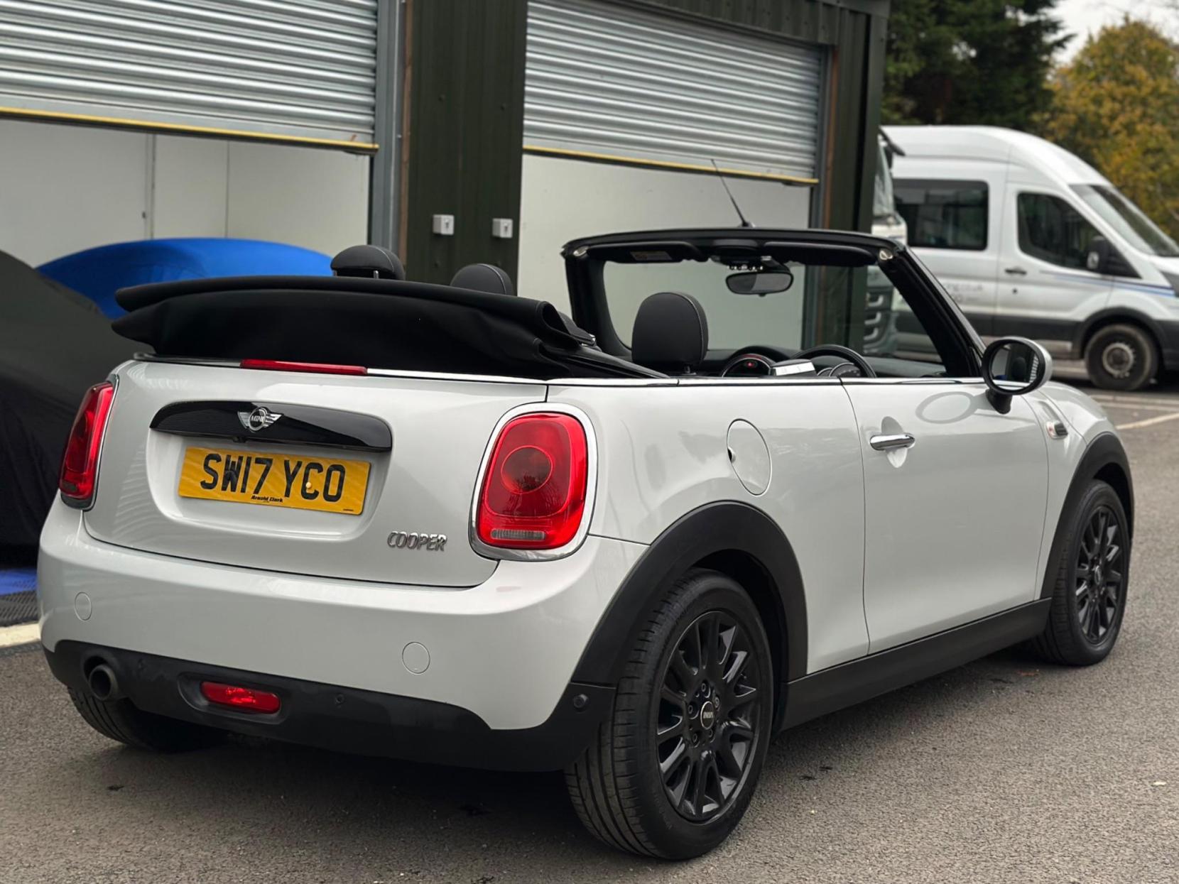 MINI Convertible 1.5 Cooper Auto Euro 6 (s/s) 2dr