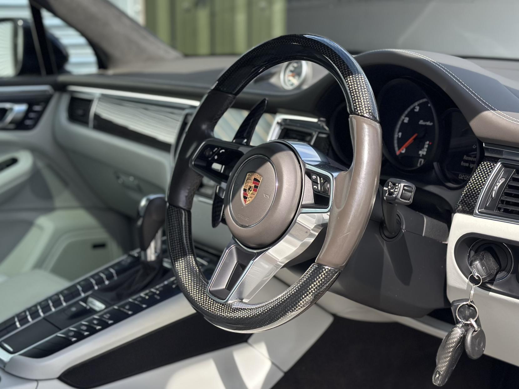 Porsche Macan 3.6T V6 Turbo SUV 5dr Petrol PDK 4WD Euro 6 (s/s) (400 ps)