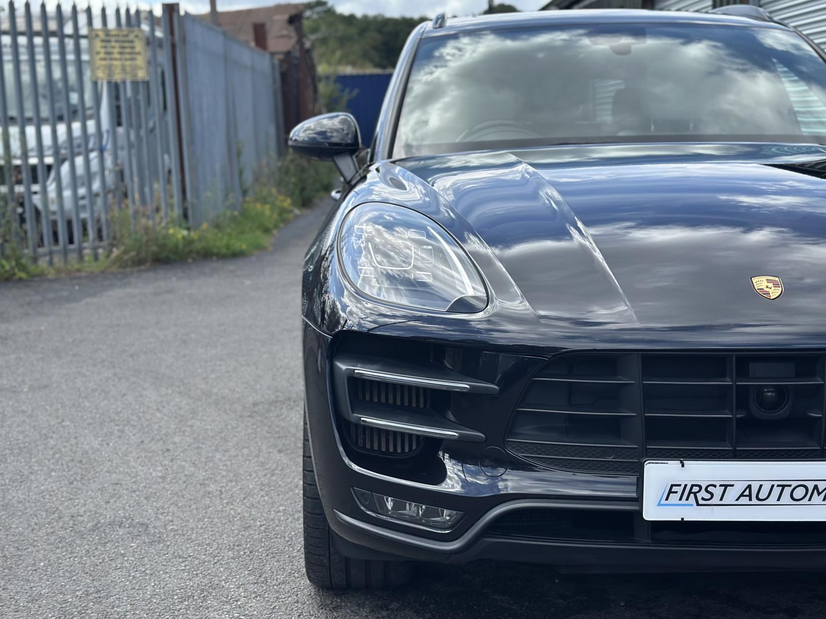 Porsche Macan 3.6T V6 Turbo SUV 5dr Petrol PDK 4WD Euro 6 (s/s) (400 ps)