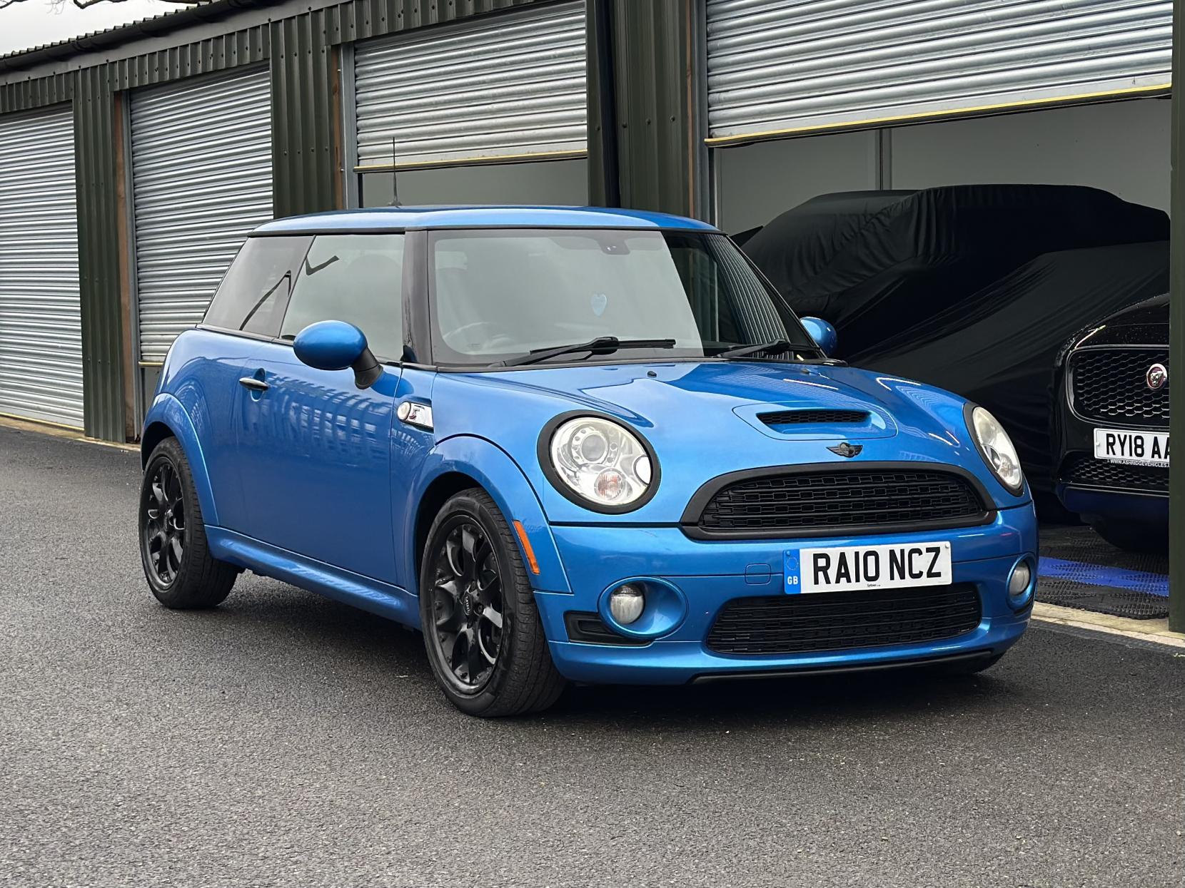 MINI Hatch 1.6 Cooper S Hatchback 3dr Petrol Manual Euro 5 (184 ps)