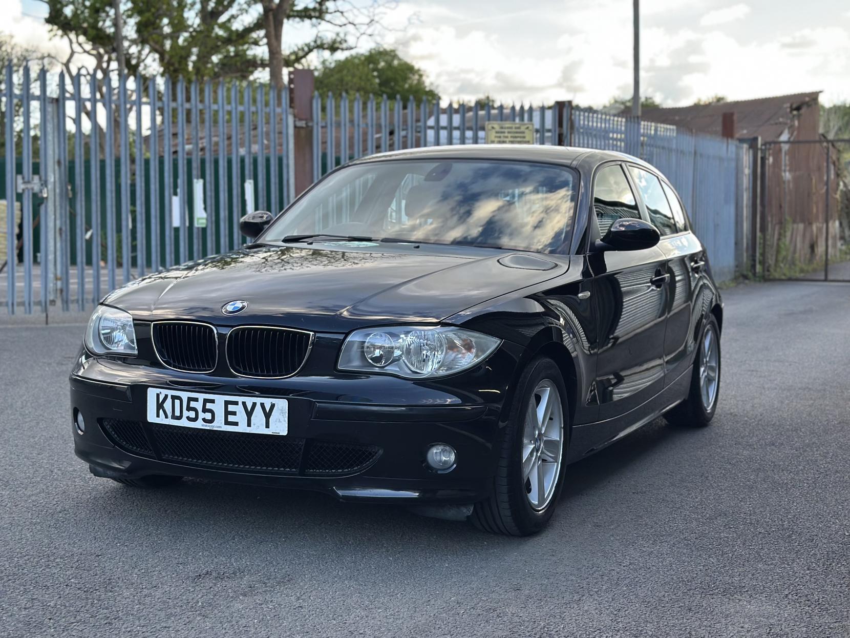 BMW 1 Series 2.0 118d Sport Hatchback 5dr Diesel Manual Euro 4 (122 ps)