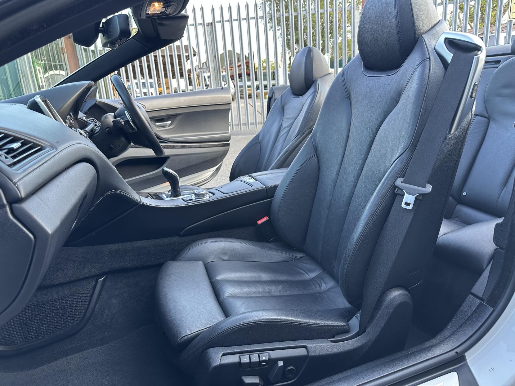 BMW 6 Series 3.0 640d M Sport Convertible 2dr Diesel Auto Euro 5 (s/s) (313 ps)