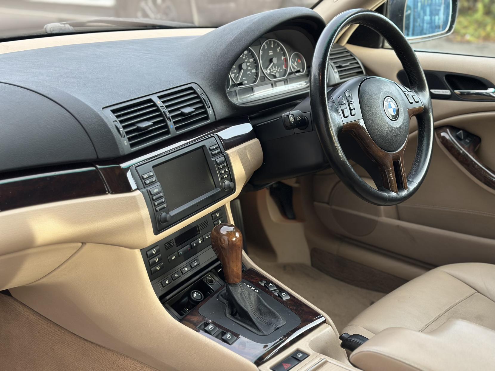 BMW 3 Series 3.0 330Ci 330 SE Coupe 2dr Petrol Automatic (230 g/km, 231 bhp)
