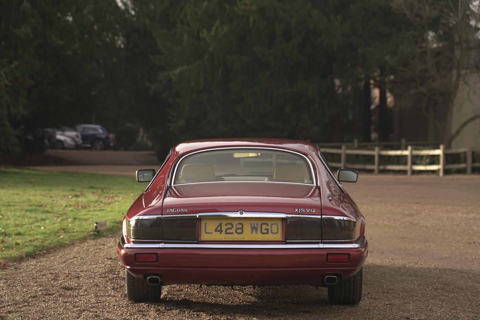 Jaguar XJS 5.3 V12 Coupe 2dr Petrol Automatic (280 bhp)