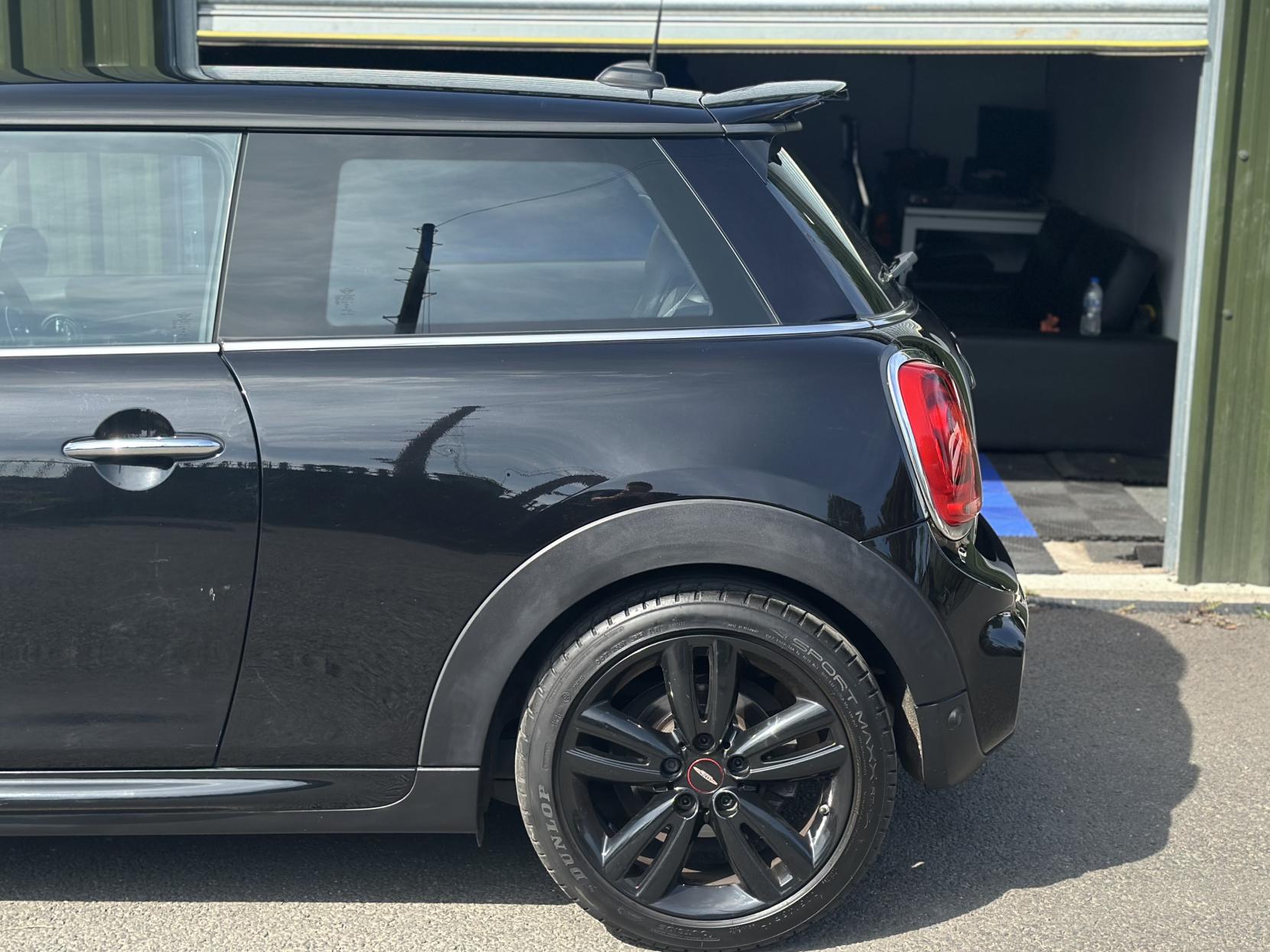 MINI Hatch 2.0 Cooper S Works Hatchback 3dr Petrol Manual Euro 6 (s/s) (210 ps)