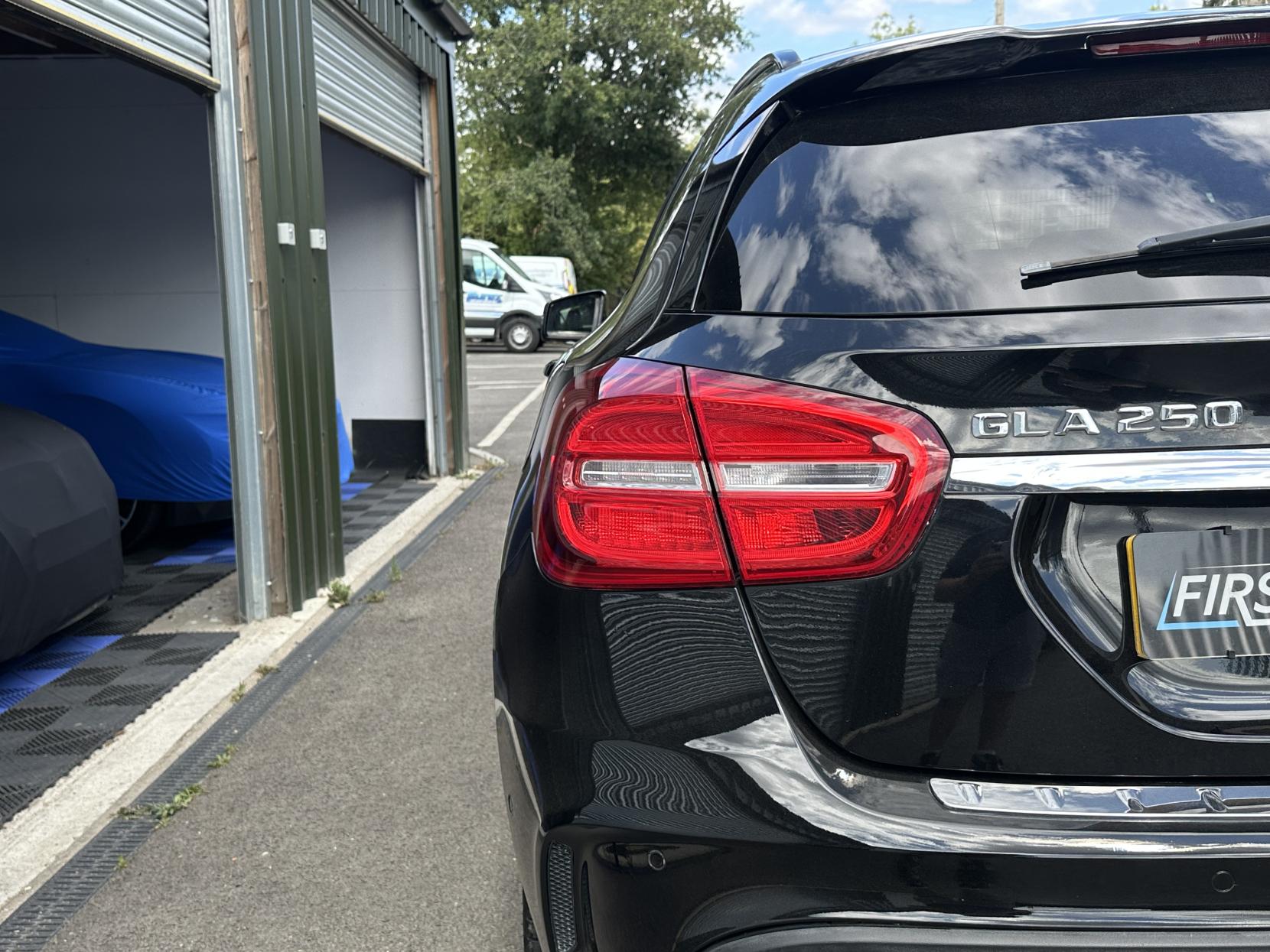 Mercedes-Benz GLA 2.0 GLA250 AMG Line SUV 5dr Petrol 7G-DCT 4MATIC Euro 6 (s/s) (211 ps)