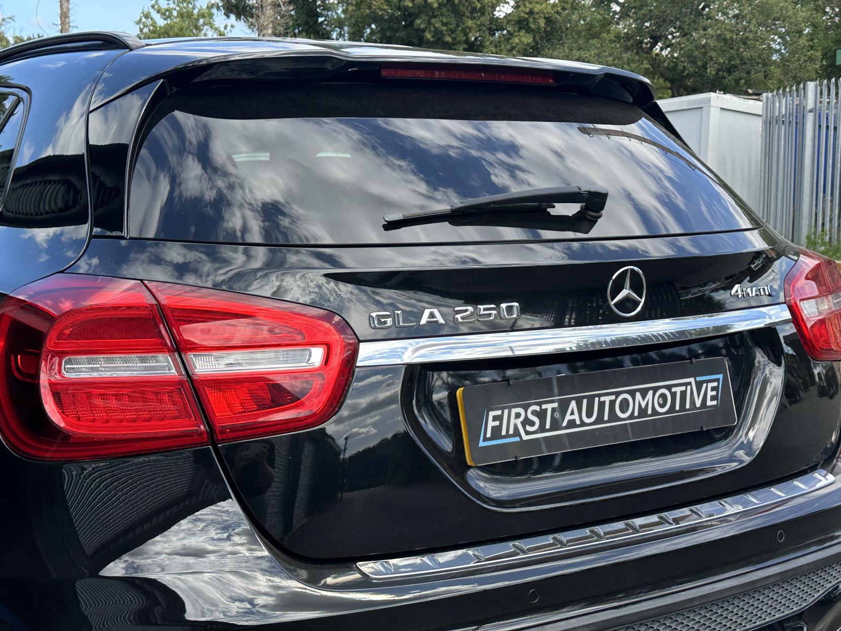 Mercedes-Benz GLA 2.0 GLA250 AMG Line SUV 5dr Petrol 7G-DCT 4MATIC Euro 6 (s/s) (211 ps)