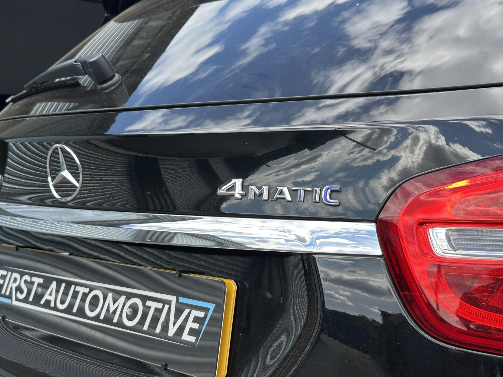 Mercedes-Benz GLA 2.0 GLA250 AMG Line SUV 5dr Petrol 7G-DCT 4MATIC Euro 6 (s/s) (211 ps)
