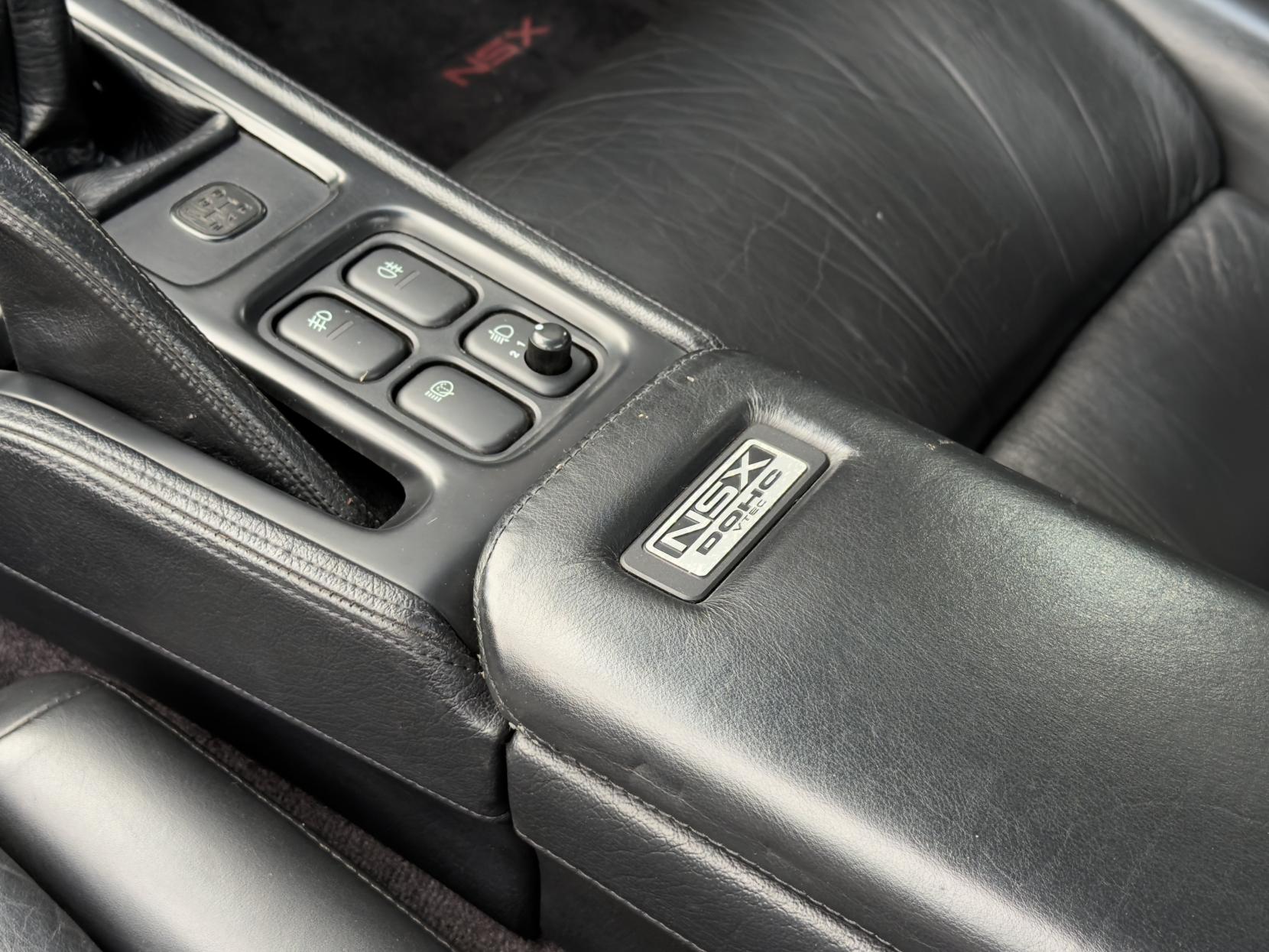 Honda NSX 3.0 Coupe 2dr Petrol Manual (271 bhp)