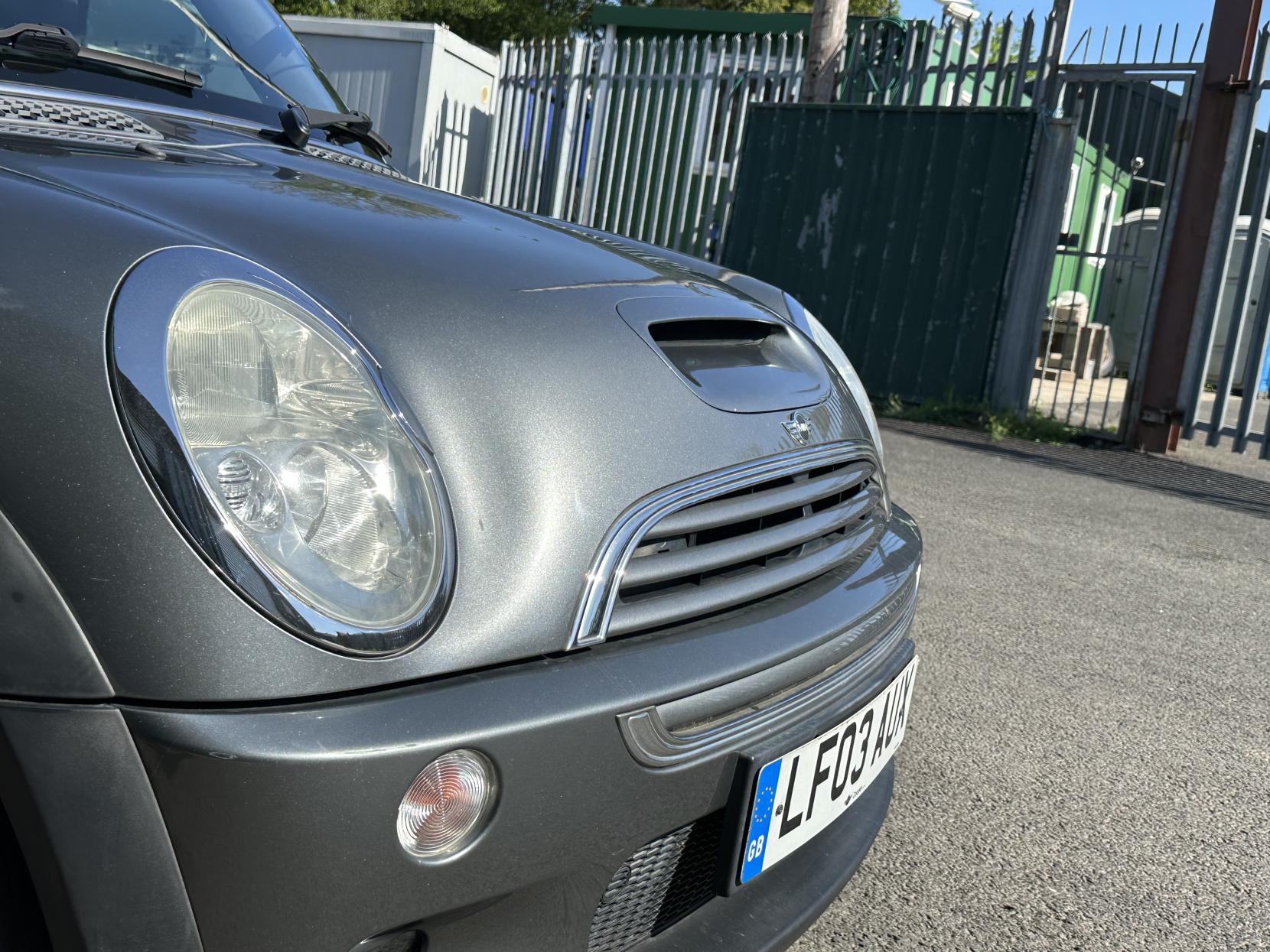 MINI Hatch 1.6 Cooper S Hatchback 3dr Petrol Manual Euro 3 (163 bhp)