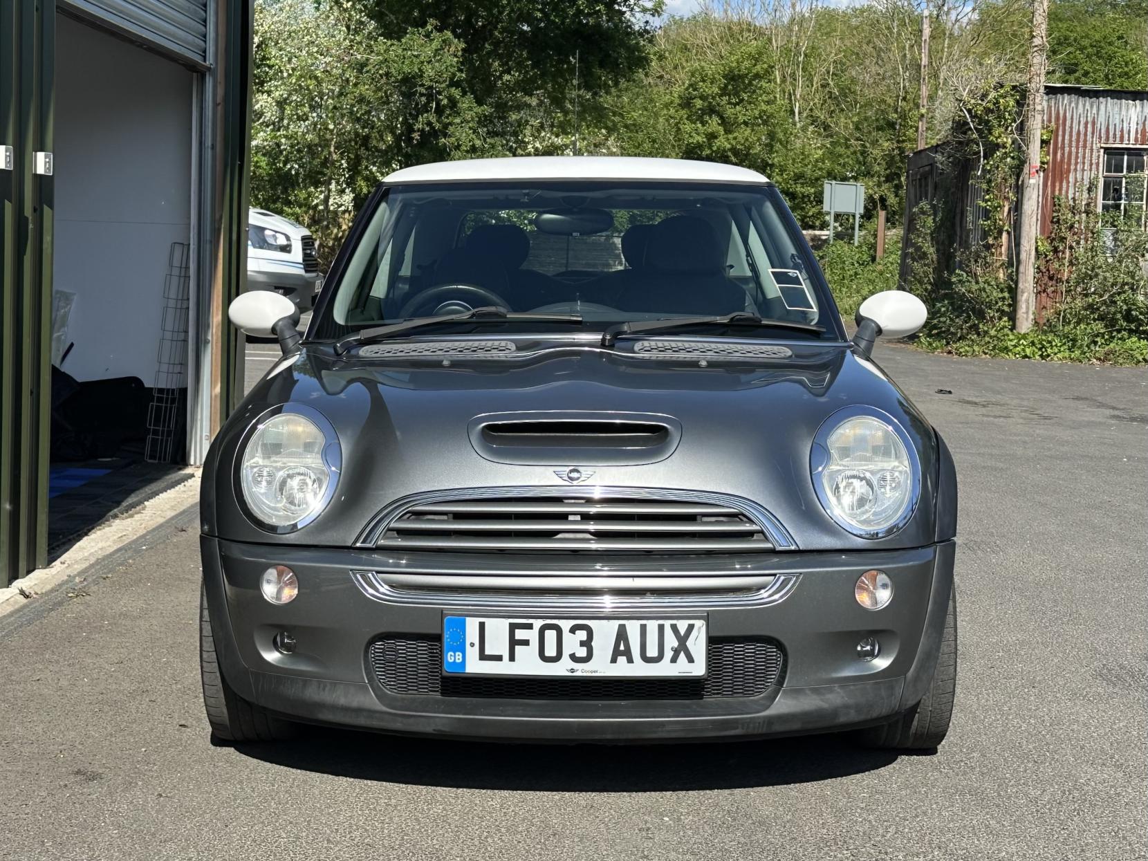 MINI Hatch 1.6 Cooper S Hatchback 3dr Petrol Manual Euro 3 (163 bhp)