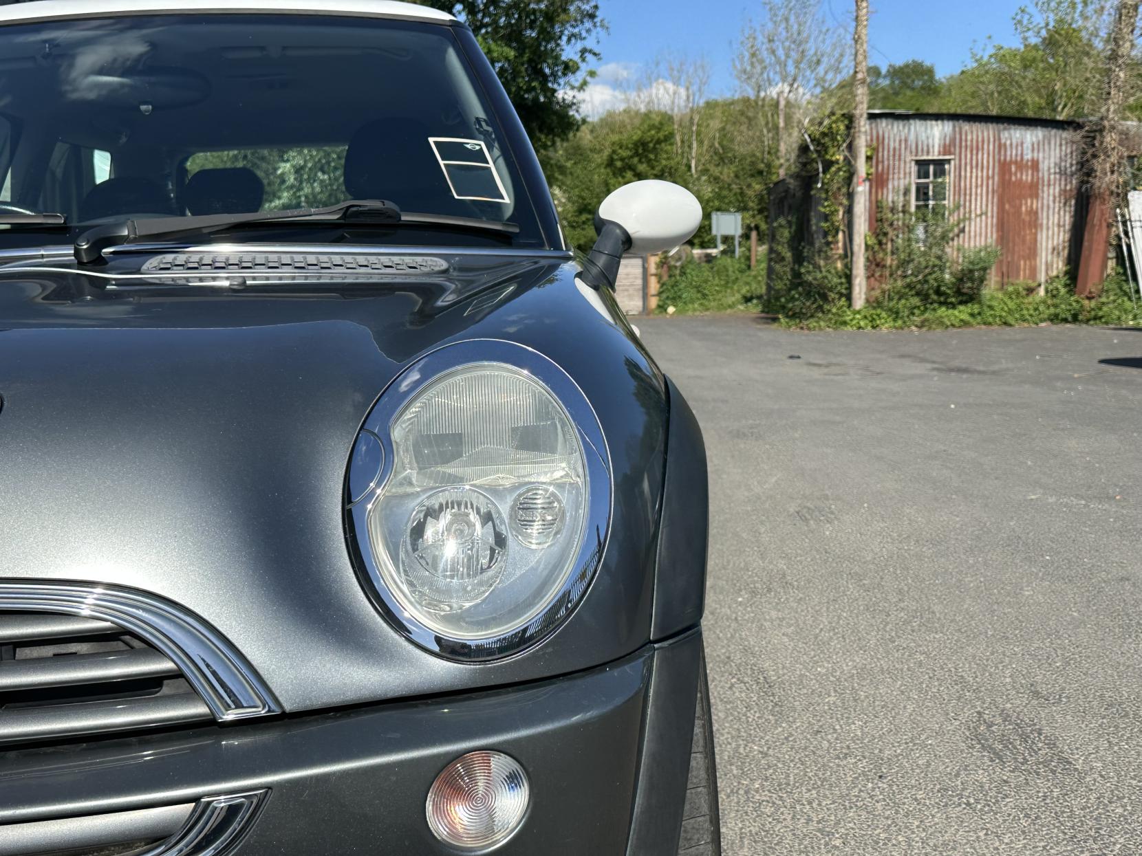 MINI Hatch 1.6 Cooper S Hatchback 3dr Petrol Manual Euro 3 (163 bhp)