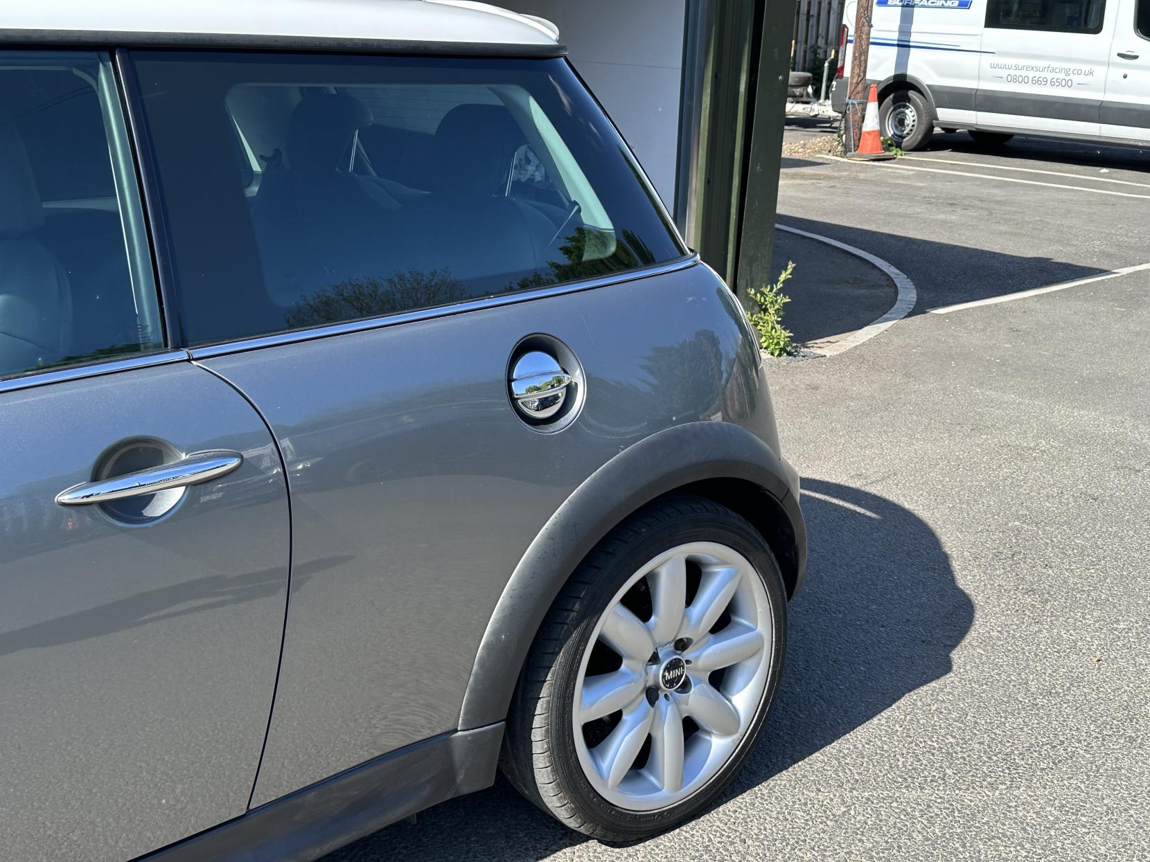 MINI Hatch 1.6 Cooper S Hatchback 3dr Petrol Manual Euro 3 (163 bhp)