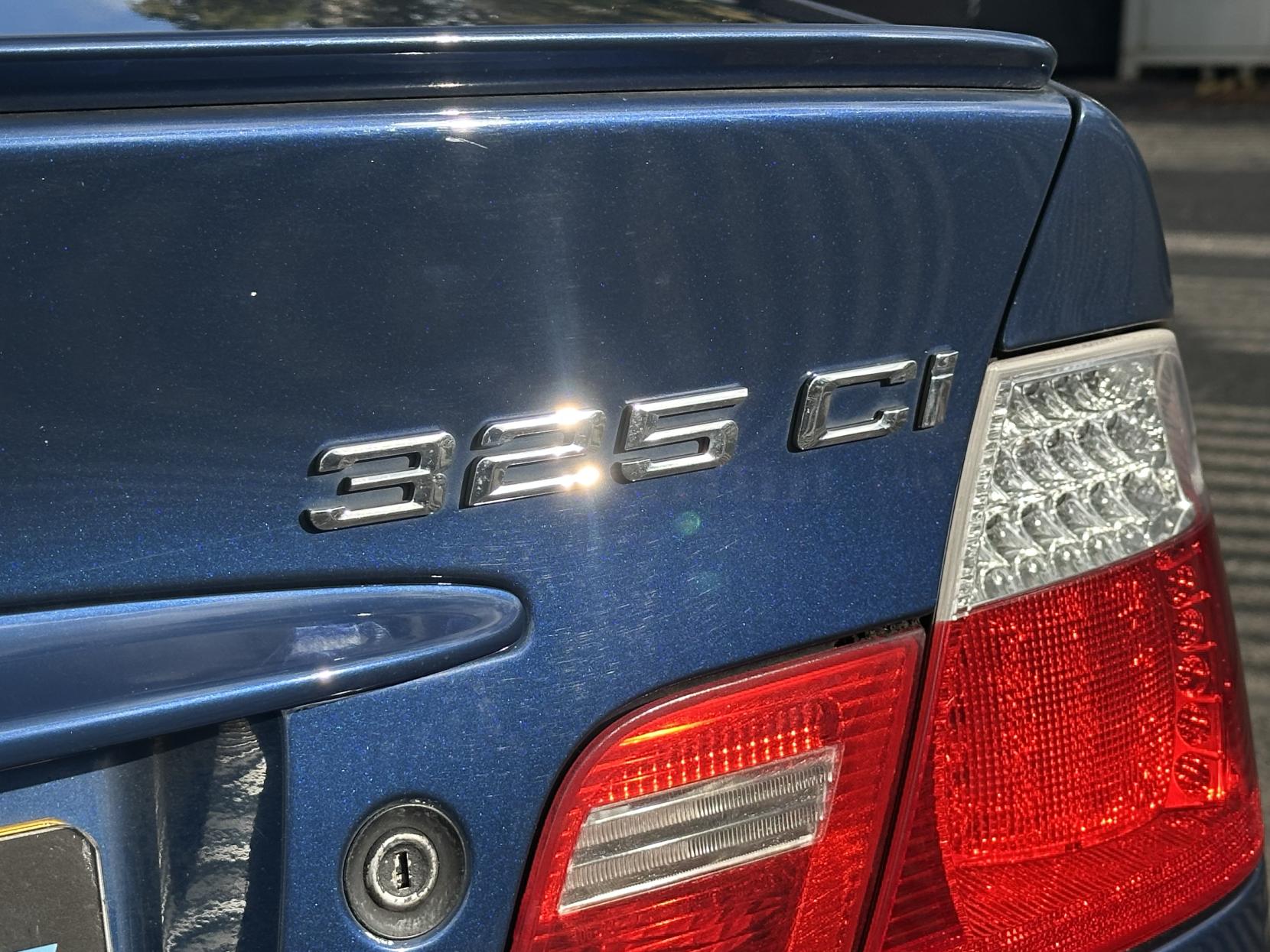 BMW 3 Series 2.5 325Ci 325 Sport Coupe 2dr Petrol Automatic (229 g/km, 192 bhp)