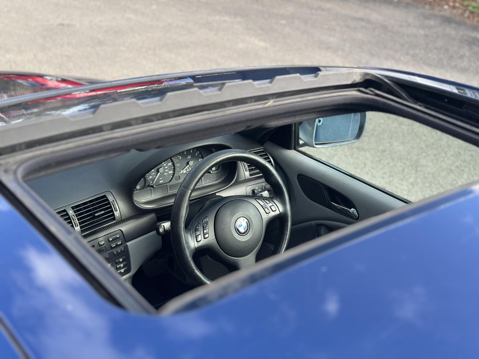 BMW 3 Series 2.5 325Ci 325 Sport Coupe 2dr Petrol Automatic (229 g/km, 192 bhp)