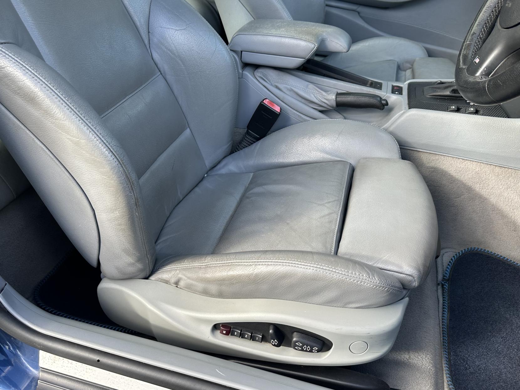 BMW 3 Series 2.5 325Ci 325 Sport Coupe 2dr Petrol Automatic (229 g/km, 192 bhp)