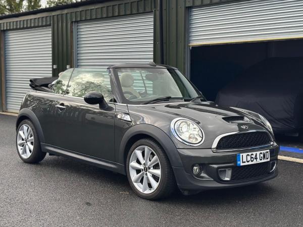 MINI Convertible 1.6 Cooper S Auto Euro 5 2dr