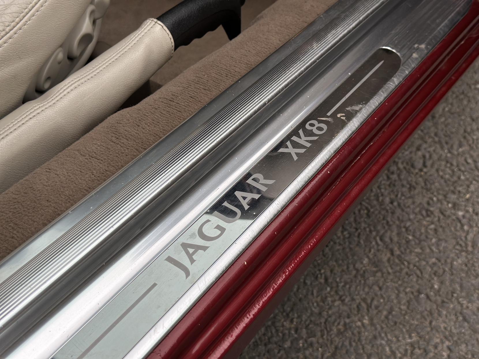 Jaguar XK8 4.0 Coupe 2dr Petrol Automatic (281 g/km, 290 bhp)