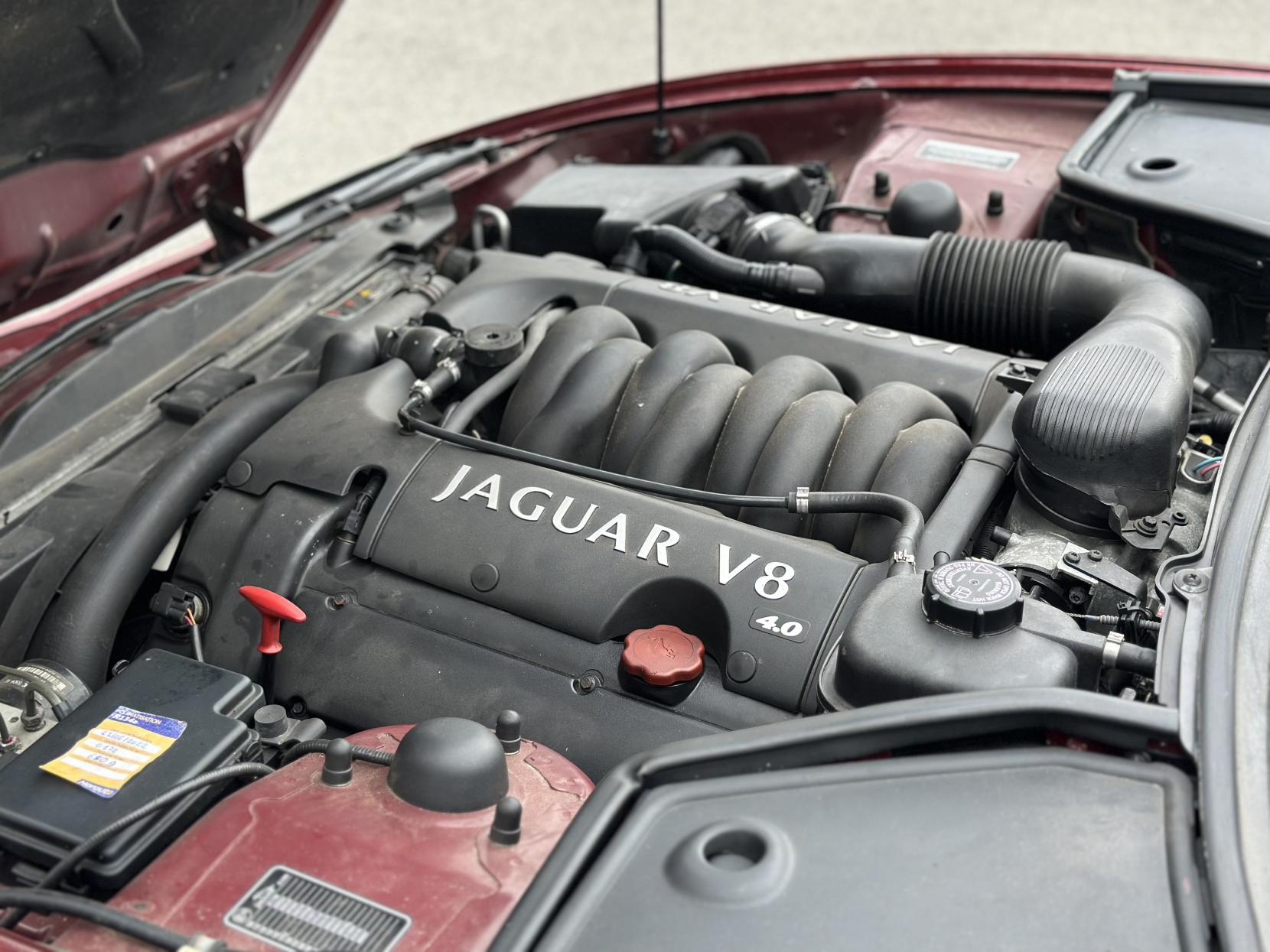 Jaguar XK8 4.0 Coupe 2dr Petrol Automatic (281 g/km, 290 bhp)