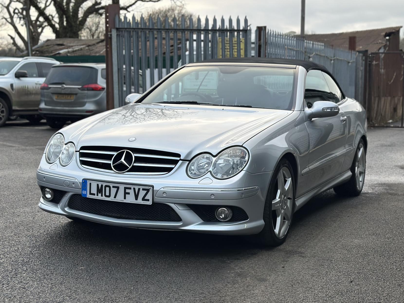 Mercedes-Benz CLK 3.5 CLK350 Sport Cabriolet 2dr Petrol 7G-Tronic (244 g/km, 272 bhp)