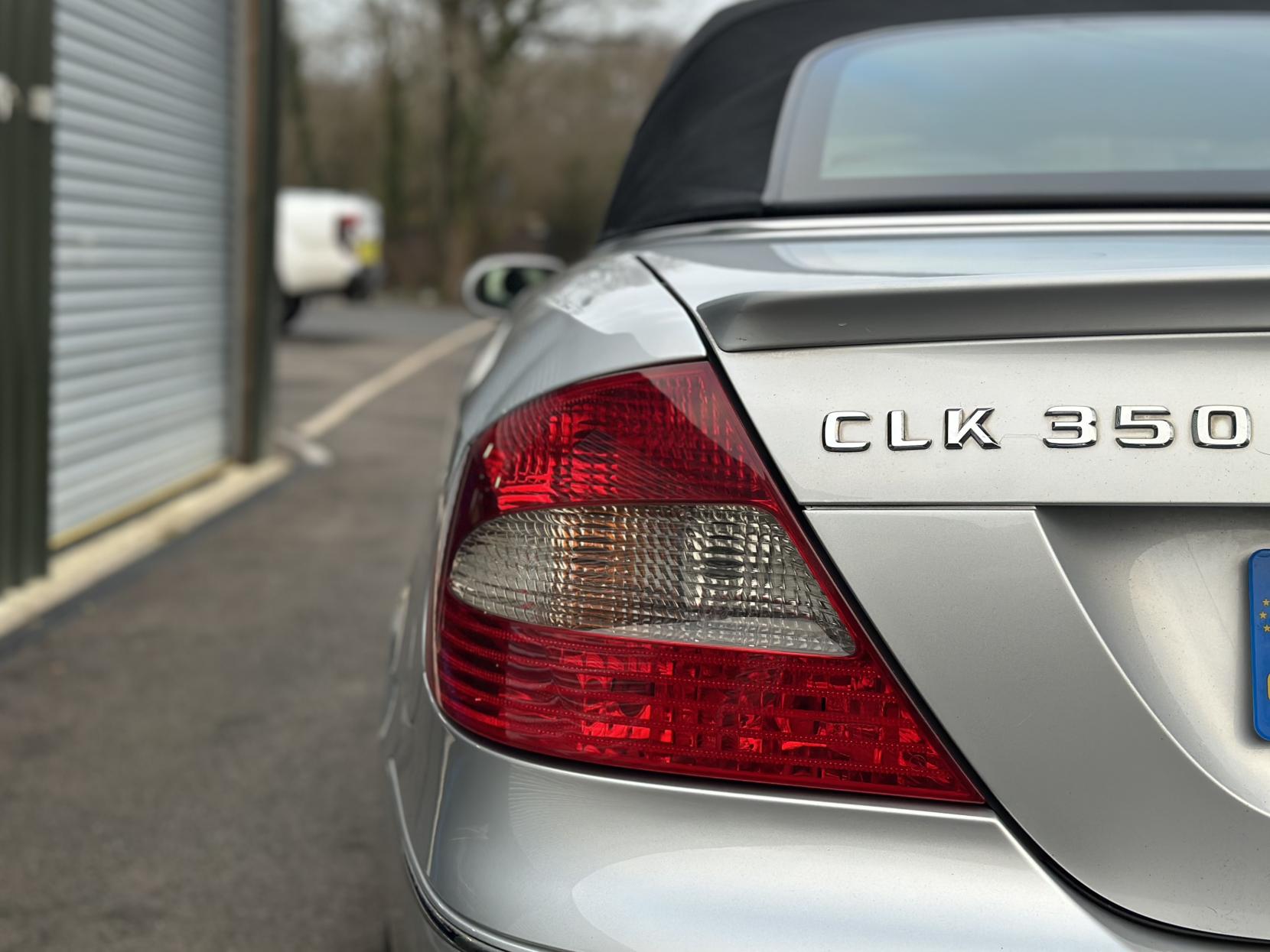 Mercedes-Benz CLK 3.5 CLK350 Sport Cabriolet 2dr Petrol 7G-Tronic (244 g/km, 272 bhp)