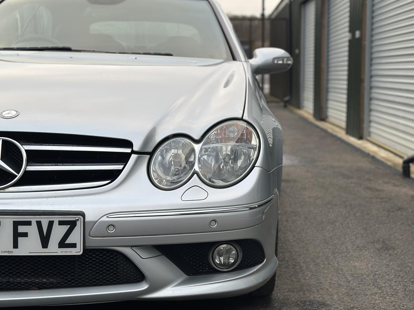 Mercedes-Benz CLK 3.5 CLK350 Sport Cabriolet 2dr Petrol 7G-Tronic (244 g/km, 272 bhp)