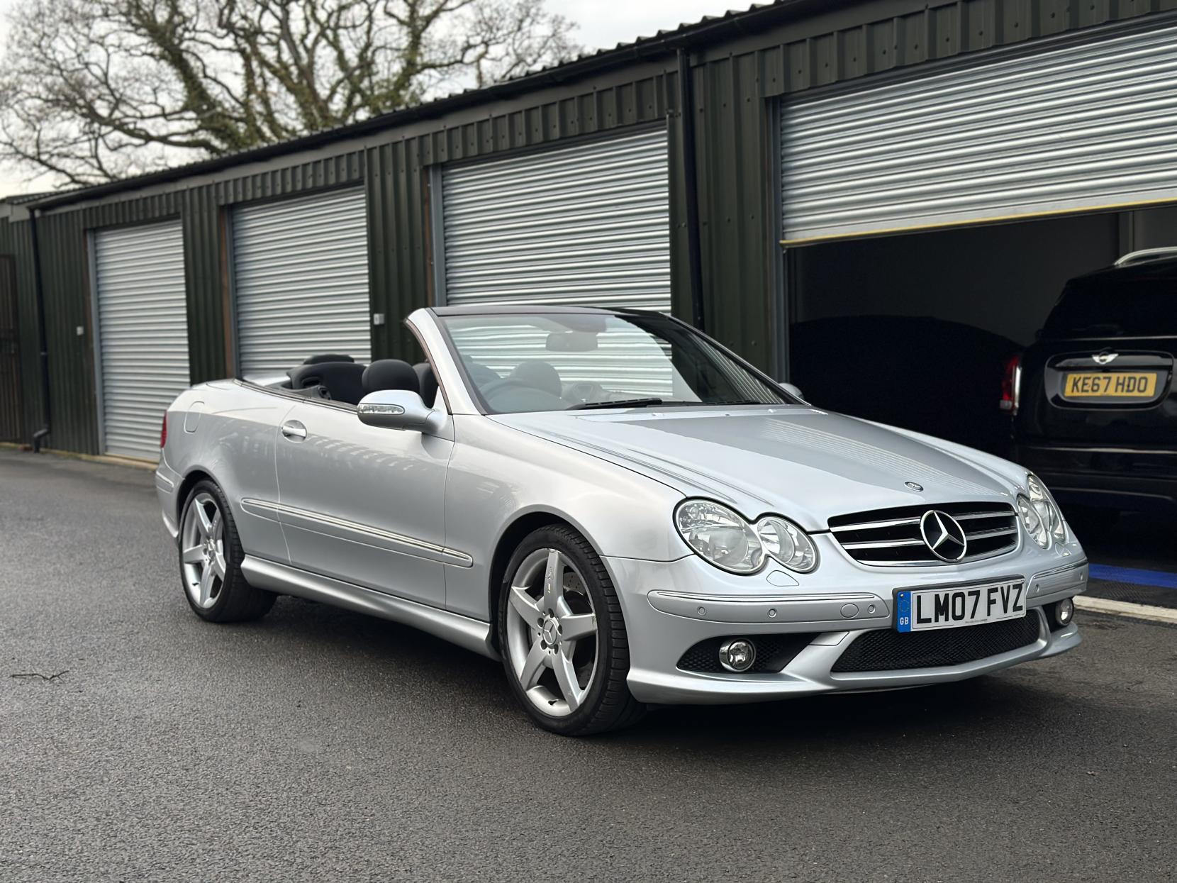 Mercedes-Benz CLK 3.5 CLK350 Sport Cabriolet 2dr Petrol 7G-Tronic (244 g/km, 272 bhp)