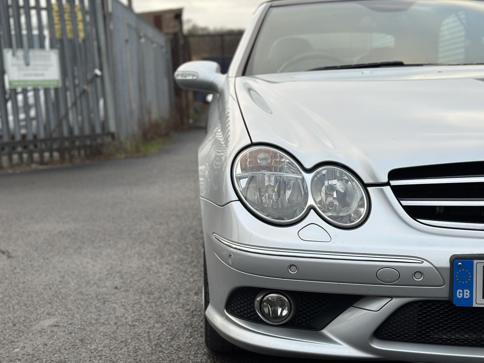 Mercedes-Benz CLK 3.5 CLK350 Sport Cabriolet 2dr Petrol 7G-Tronic (244 g/km, 272 bhp)