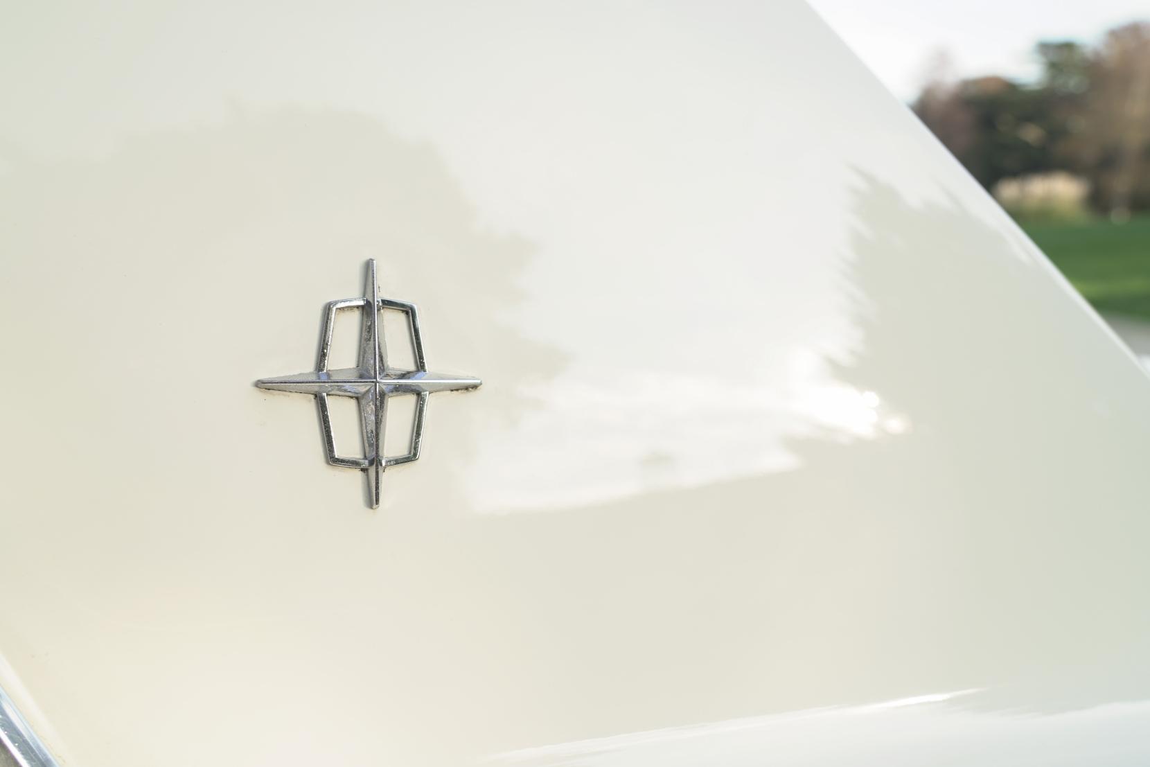 Lincoln Continental Continental
