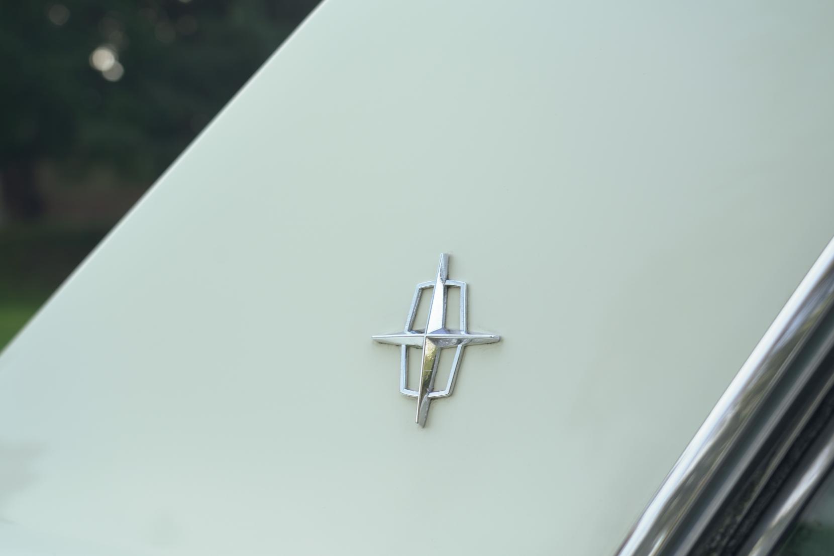 Lincoln Continental Continental