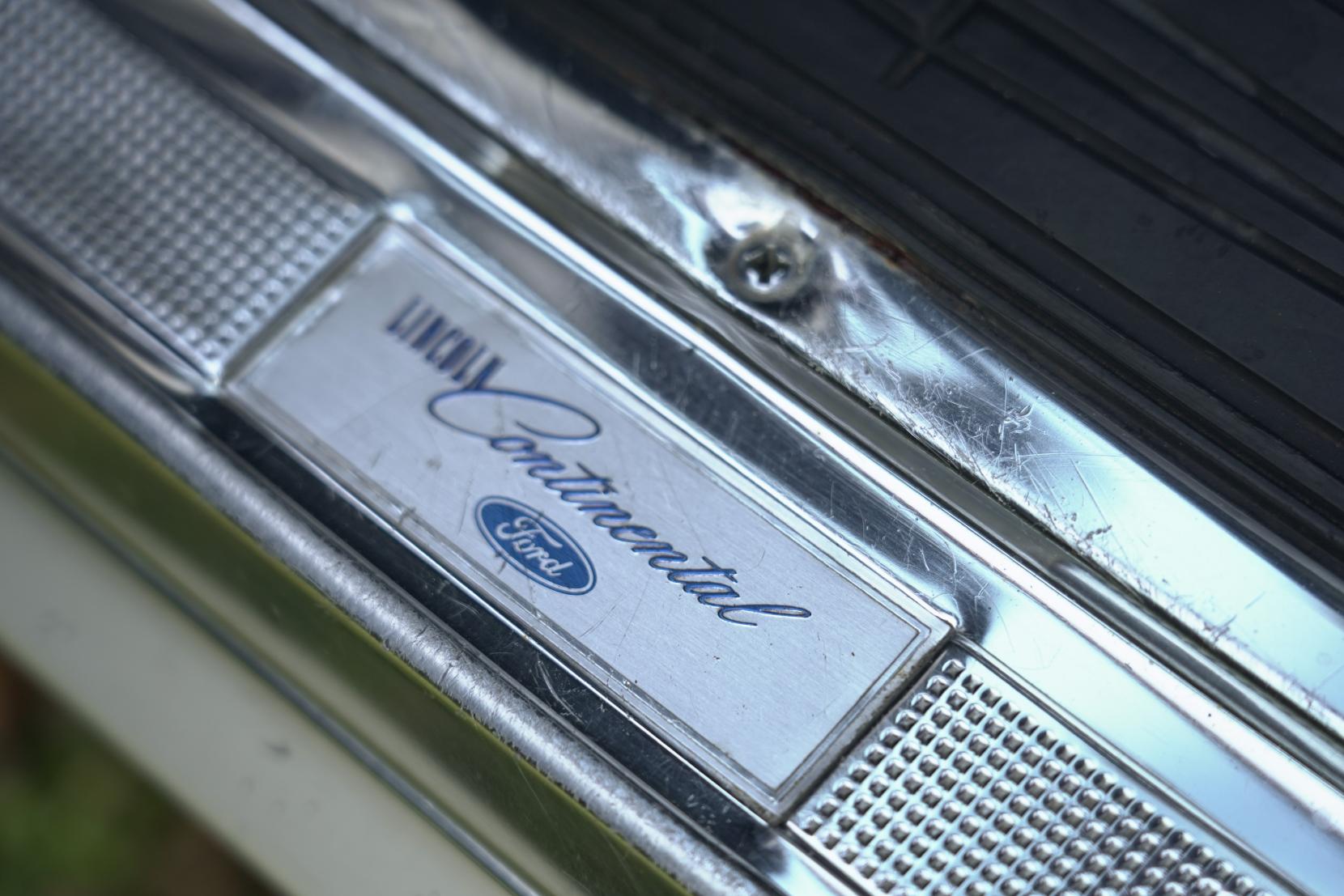 Lincoln Continental Continental