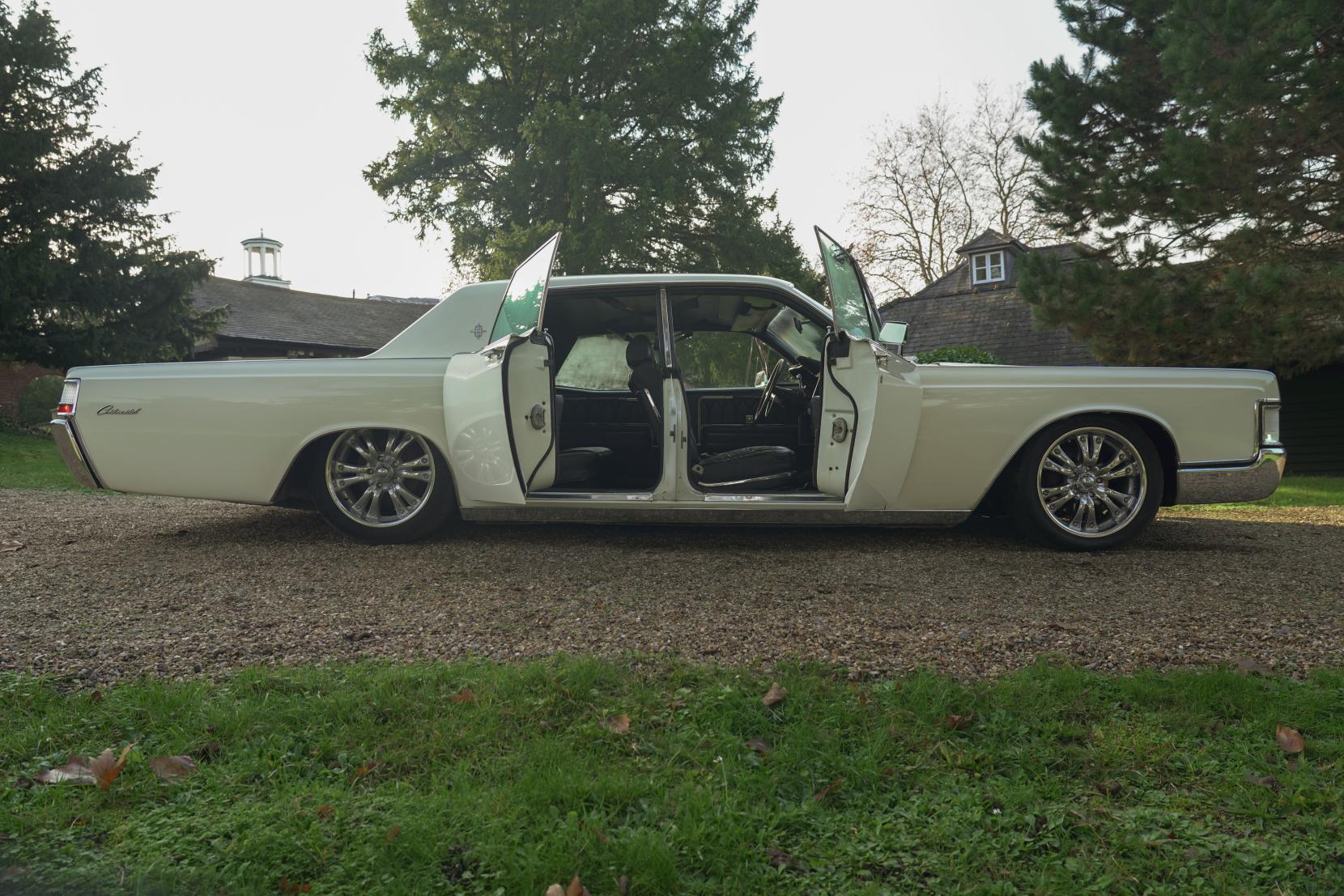 Lincoln Continental Continental