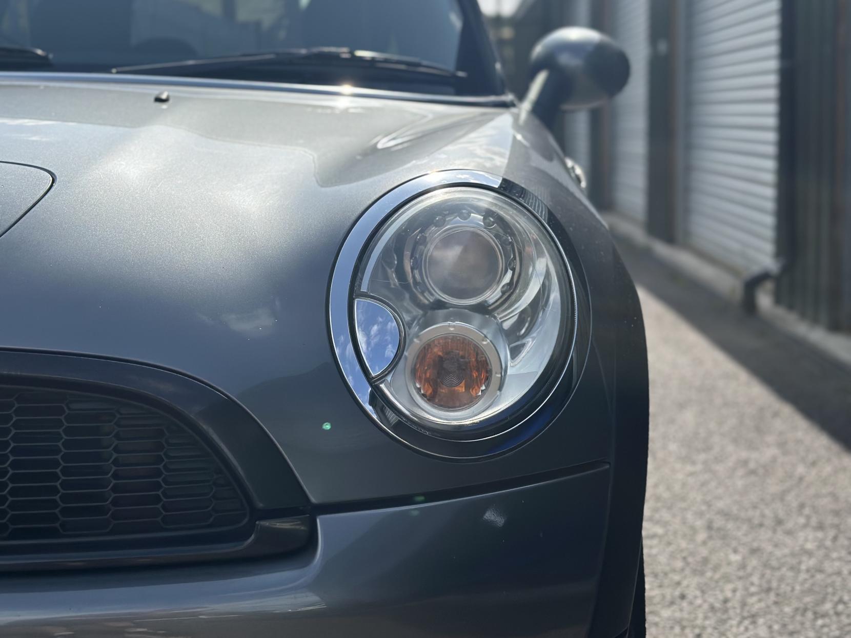 MINI Hatch 1.6 Cooper S Hatchback 3dr Petrol Manual Euro 5 (175 ps)