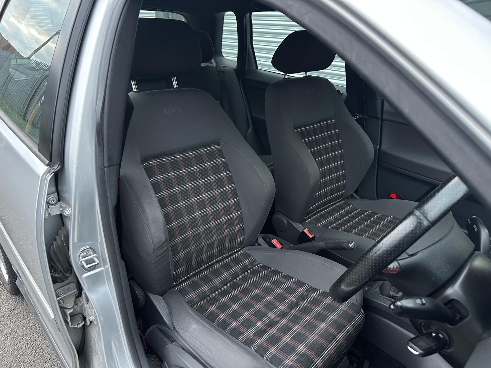 Volkswagen Polo 1.8T GTI Hatchback 5dr Petrol Manual (190 g/km, 148 bhp)