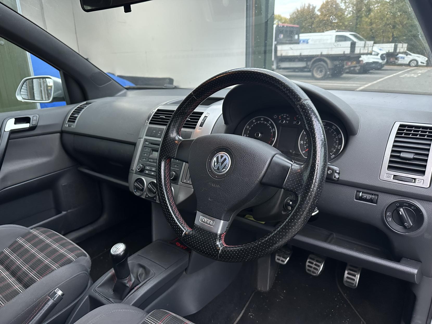 Volkswagen Polo 1.8T GTI Hatchback 5dr Petrol Manual (190 g/km, 148 bhp)