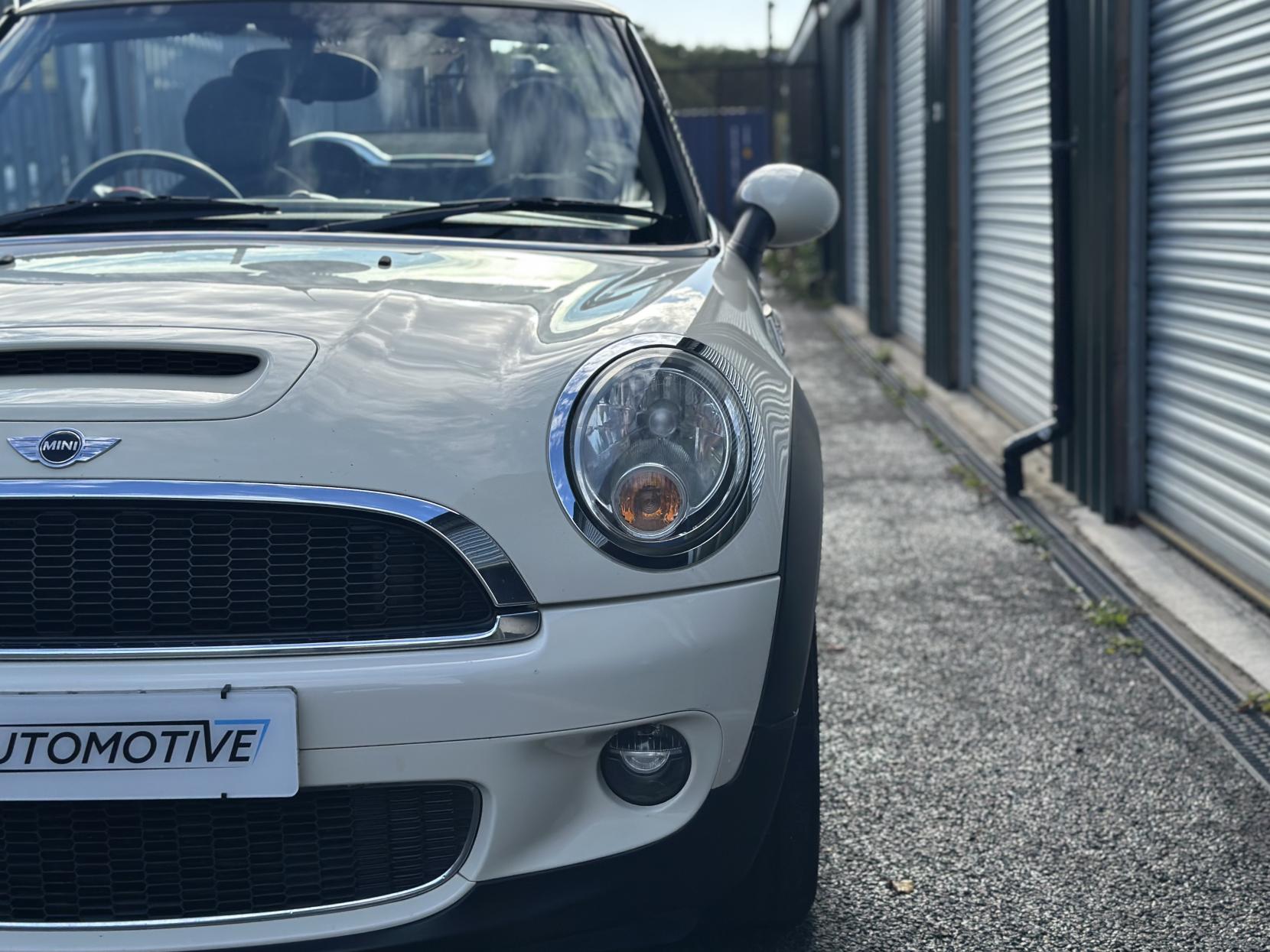 MINI Convertible 1.6 Cooper S Convertible 2dr Petrol Manual Euro 4 (175 ps)
