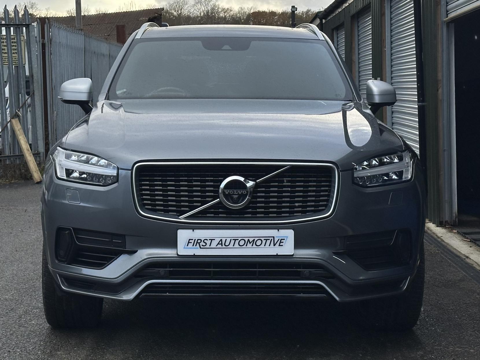 Volvo XC90 2.0h T8 Twin Engine 10.4kWh R-Design Pro SUV 5dr Petrol Plug-in Hybrid Auto 4WD Euro 6 (s/s) (407 ps)