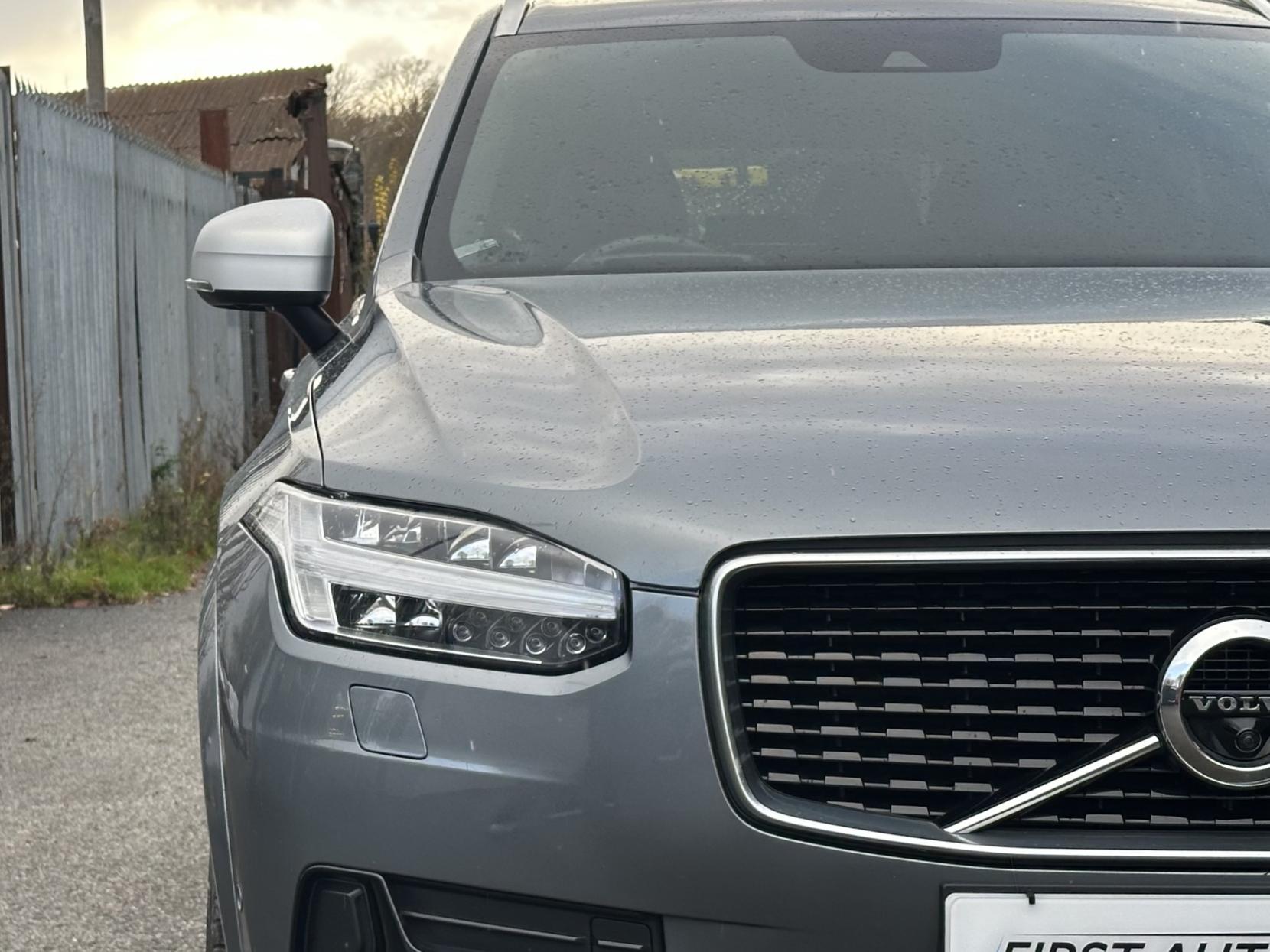Volvo XC90 2.0h T8 Twin Engine 10.4kWh R-Design Pro SUV 5dr Petrol Plug-in Hybrid Auto 4WD Euro 6 (s/s) (407 ps)