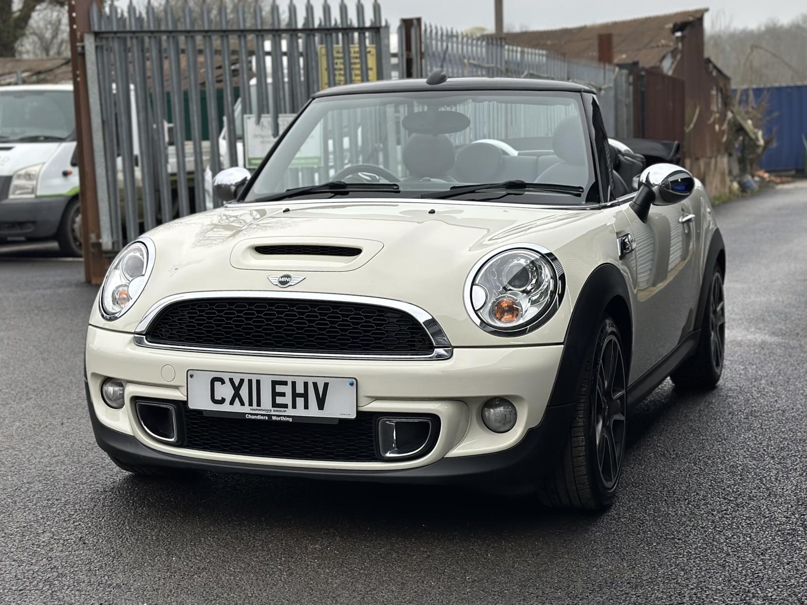 MINI Convertible 1.6 Cooper S Convertible 2dr Petrol Manual Euro 5 (s/s) (184 ps)