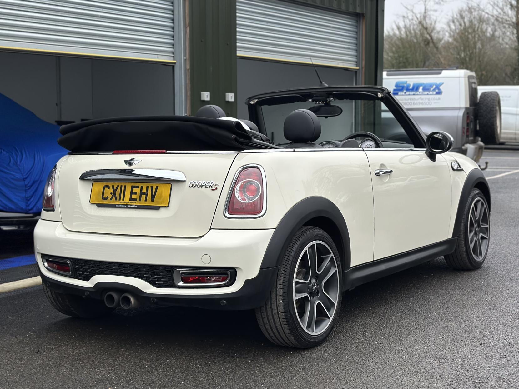 MINI Convertible 1.6 Cooper S Convertible 2dr Petrol Manual Euro 5 (s/s) (184 ps)