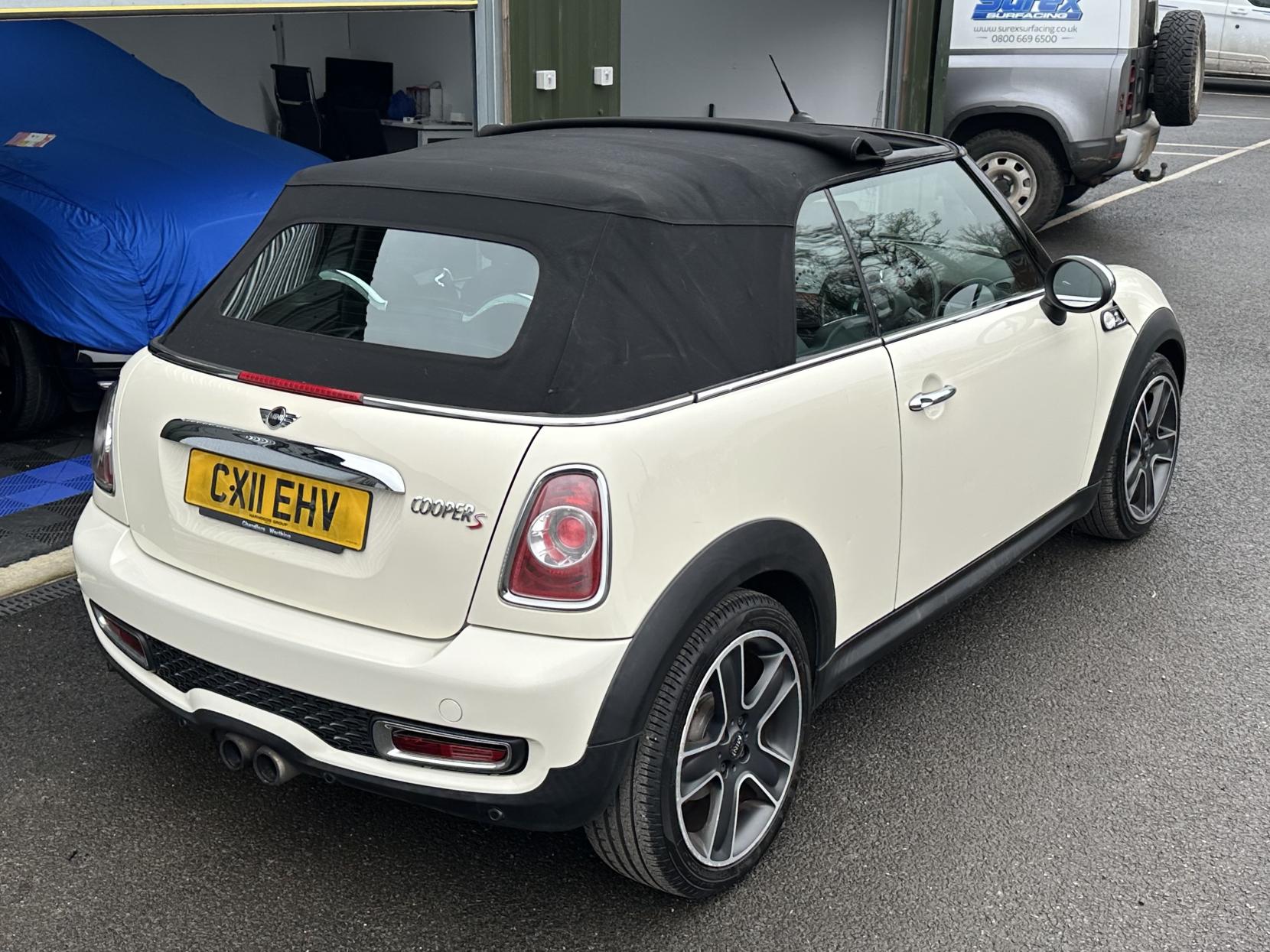 MINI Convertible 1.6 Cooper S Convertible 2dr Petrol Manual Euro 5 (s/s) (184 ps)