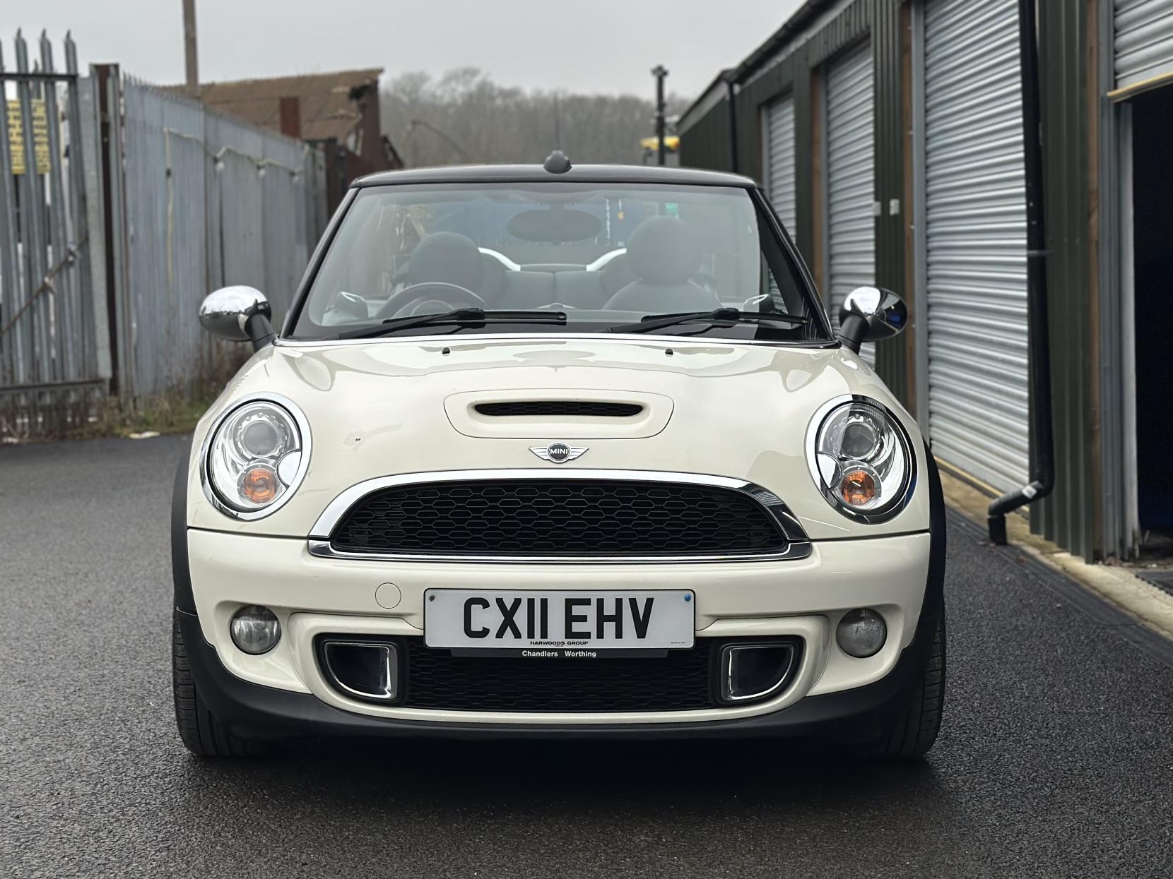 MINI Convertible 1.6 Cooper S Convertible 2dr Petrol Manual Euro 5 (s/s) (184 ps)